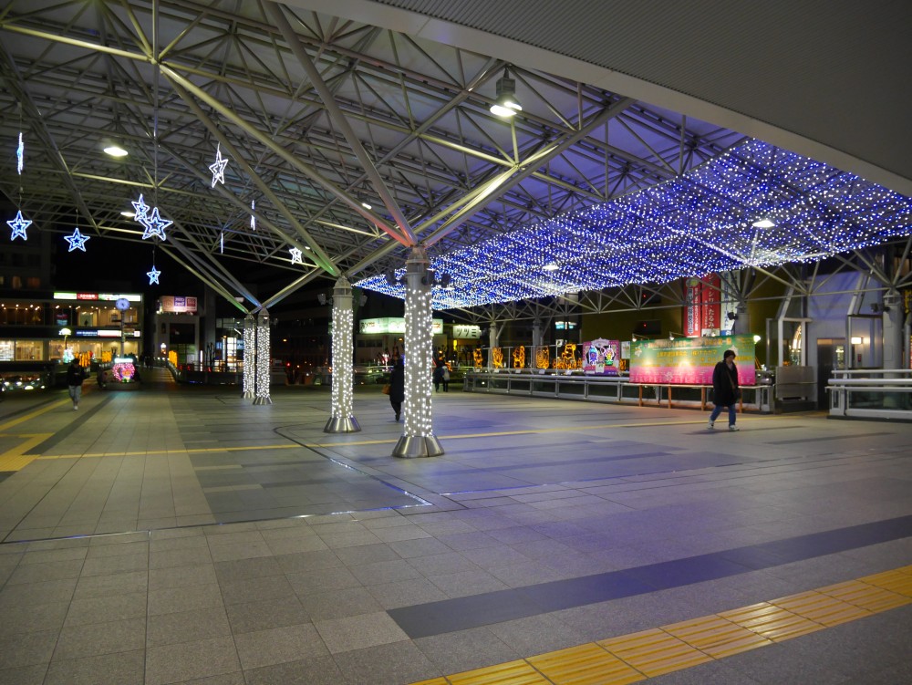 【上尾市】１２月の駅前のイルミネーションは意外と綺麗です