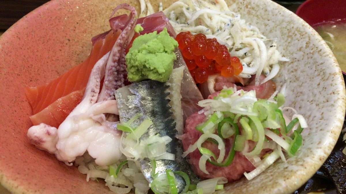 【さいたま市中央区】「海鮮料理 魚がし 大膳」のランチは最強のコスパかも！