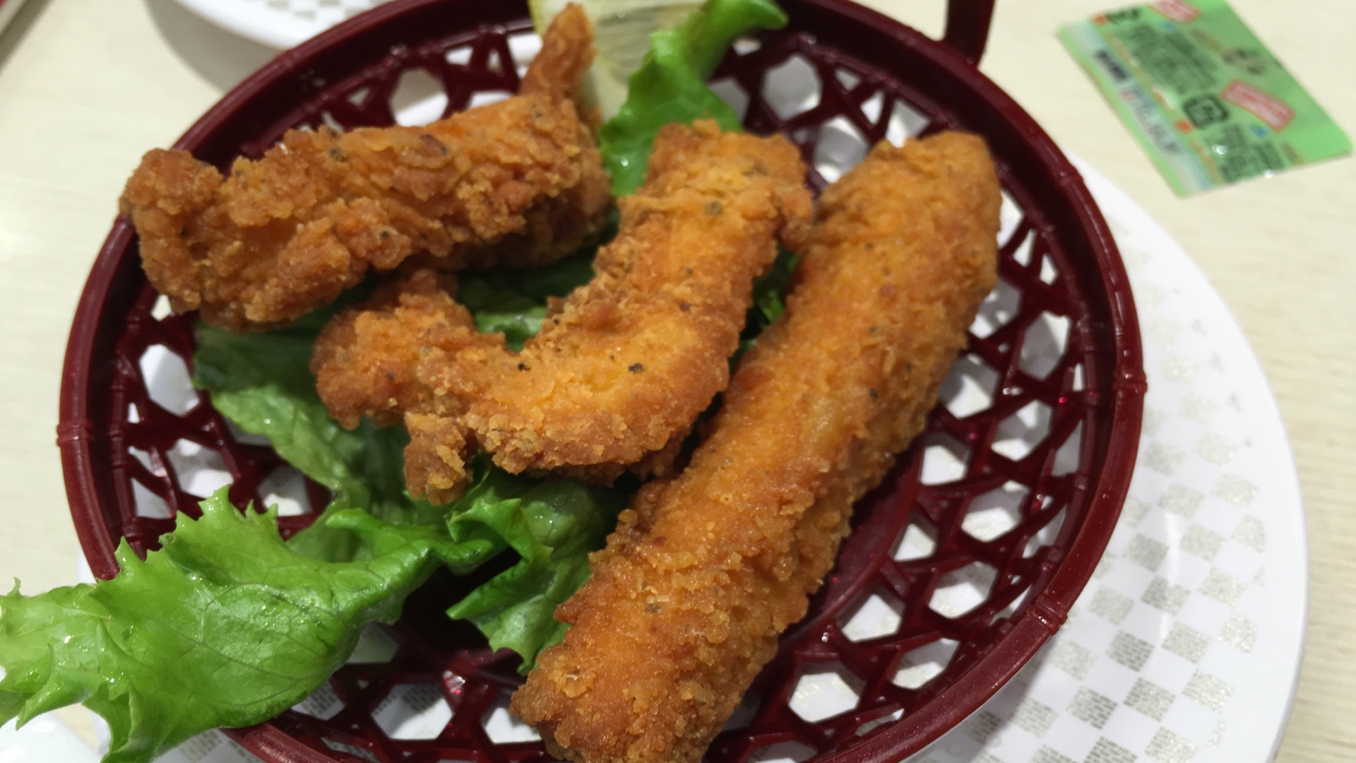 【さいたま市大宮区】一皿100円の「魚べい」は少しおしゃれな雰囲気の回転寿司屋
